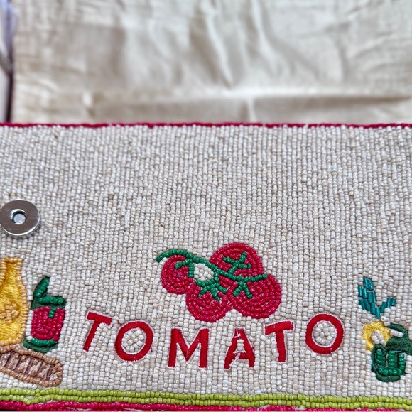 Heirloom Tomato Beaded Shoulder Bag - Cream with Tomato Bag Charm - Picture 6 of 8